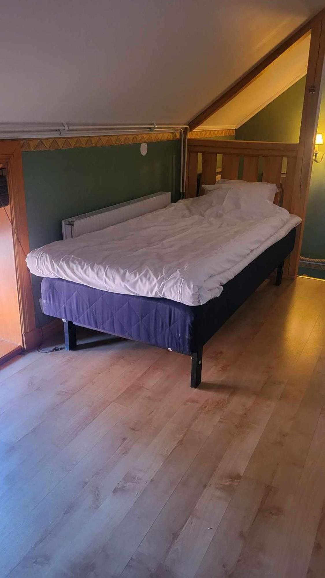 Hotell Mikaelsgarden Vargarda Bagian luar foto